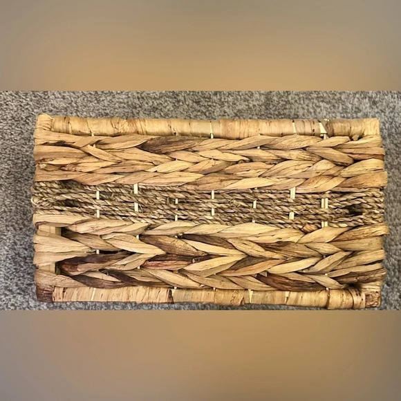 Set of 3 Nesting Baskets with Handles - Picture 5 of 11